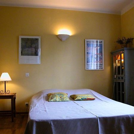 Chambres D'Hotes Saint Veredeme Pujaut エクステリア 写真