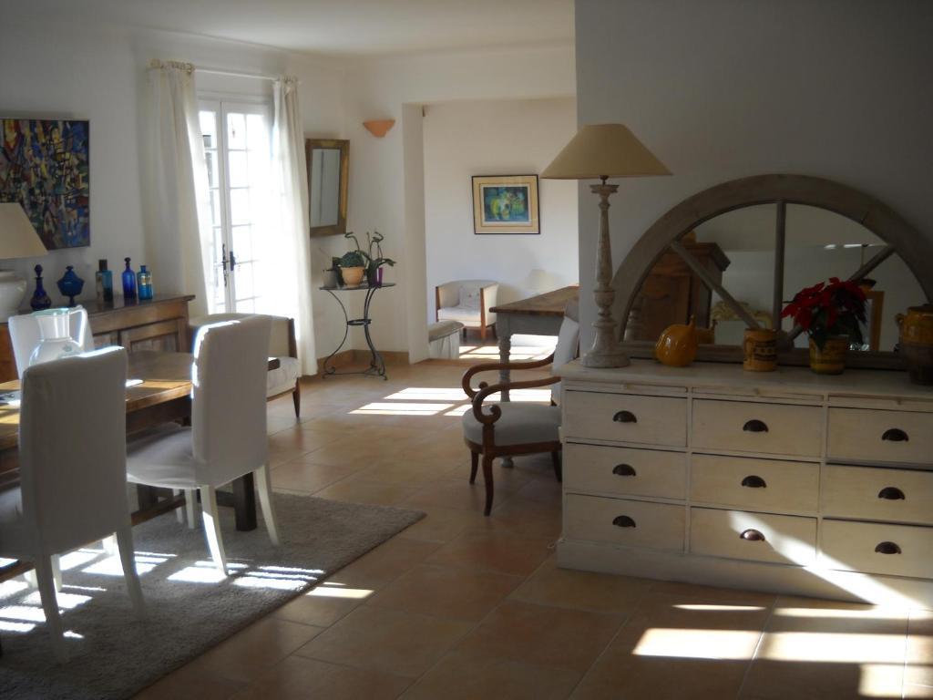 Chambres D'Hotes Saint Veredeme Pujaut エクステリア 写真